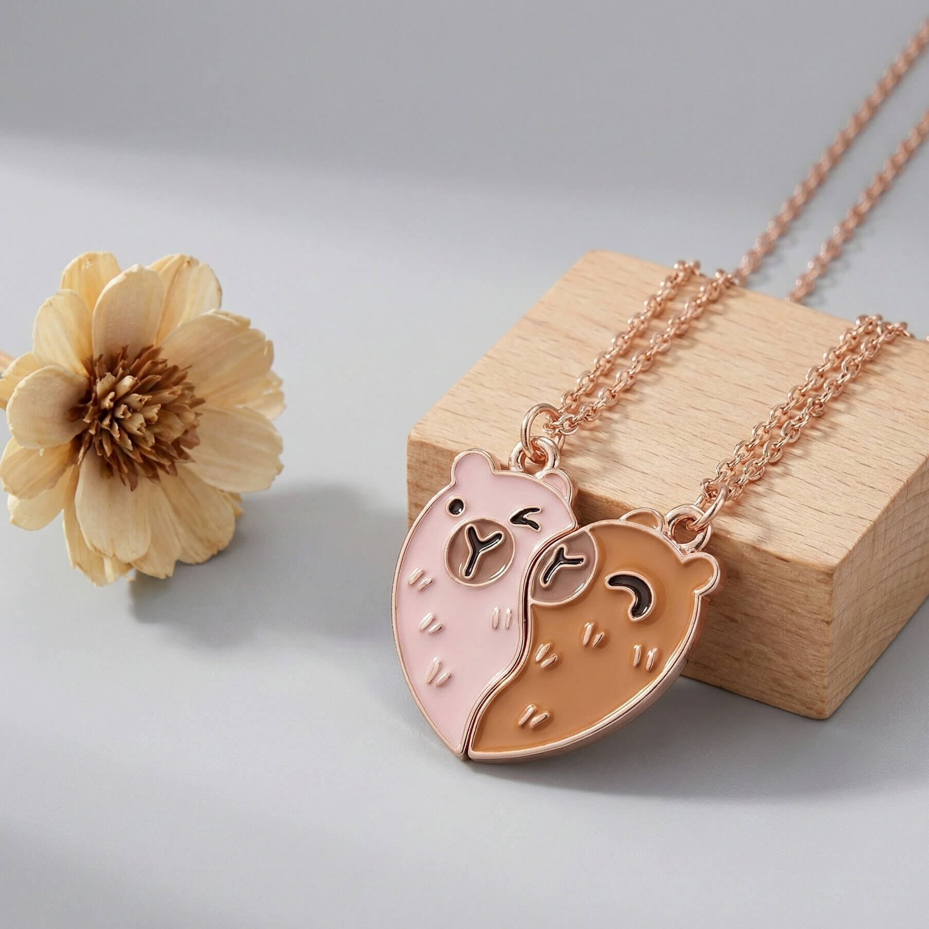 Two Tones Bara Magnetic Necklace